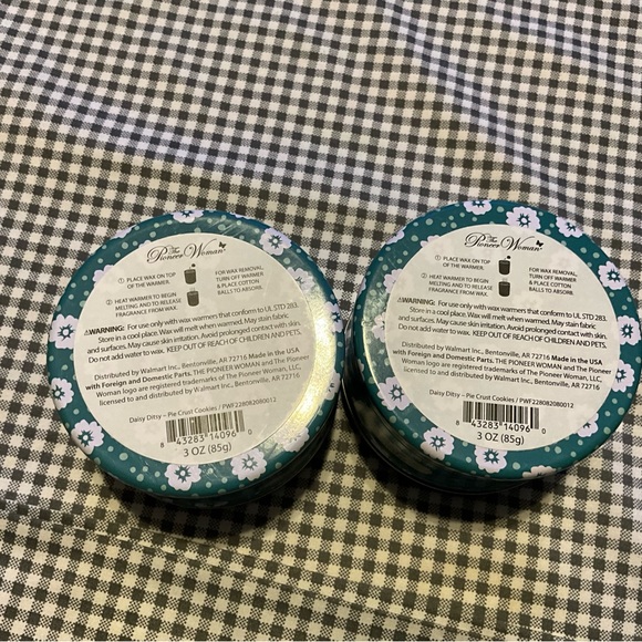 The Pioneer Woman figural wax melts scent pie crust cookies.Lot of 2 - Picture 10 of 16